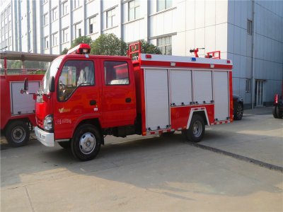 庆铃五十铃3-4吨泡沫消防车
